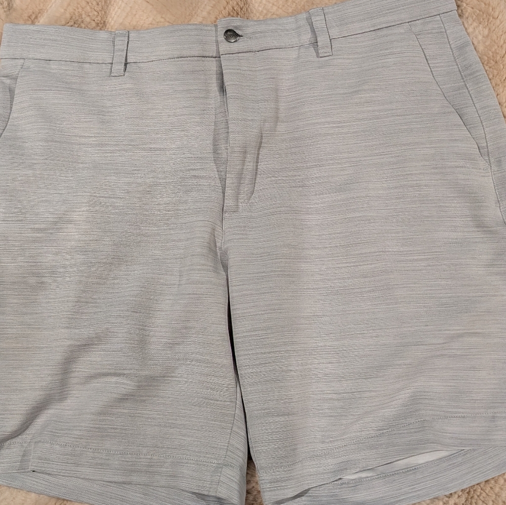 Men's Gray Shorts